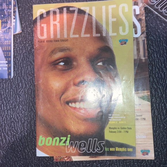 🏀 Seven Memphis Grizzlies Early 2000’s Game Booklets Vintage + Rare 🏀 - Picture 7 of 9
